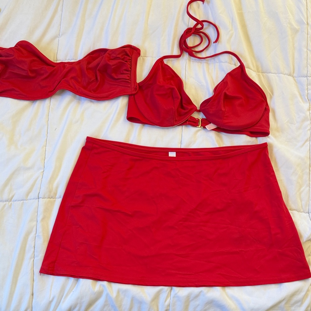 2000’s Victoria's Secret Red Bikini Top and Bottom 3 Piece Set